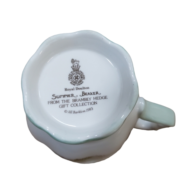 Royal Doulton Brambly Hedge Spring and Summer Mugs (2) - Picture 9 of 14